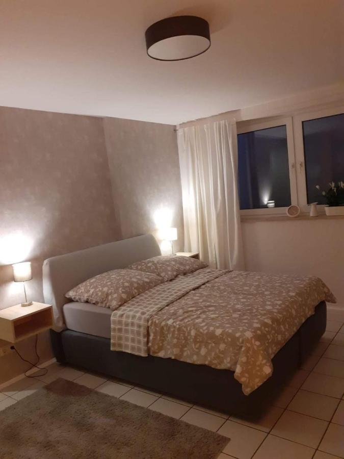 Zimmer Frei 2 Wiesbaden Eksteriør bilde