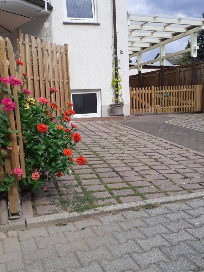 Zimmer Frei 2 Wiesbaden Eksteriør bilde